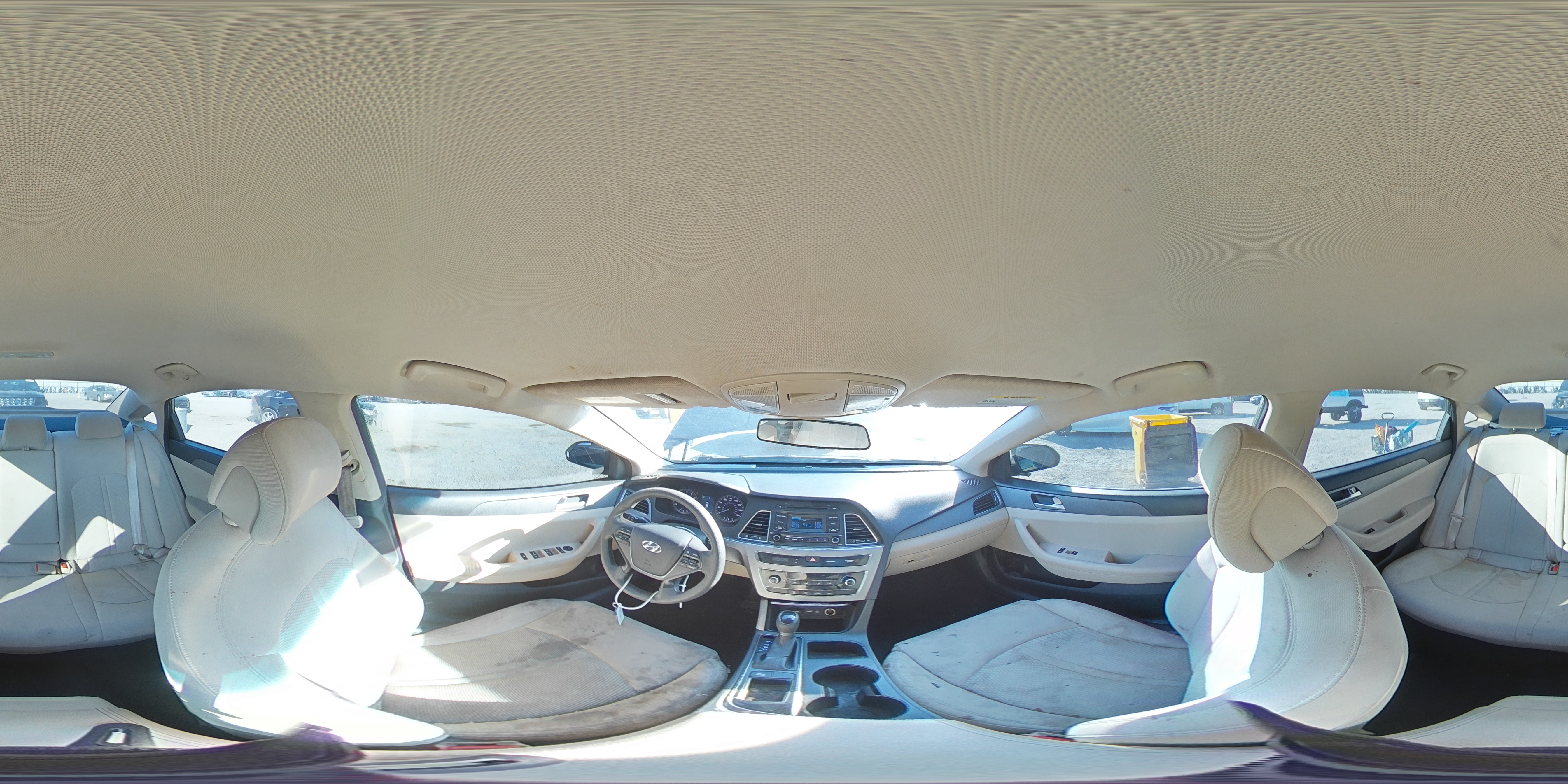 2015 Hyundai Sonata - Image 13