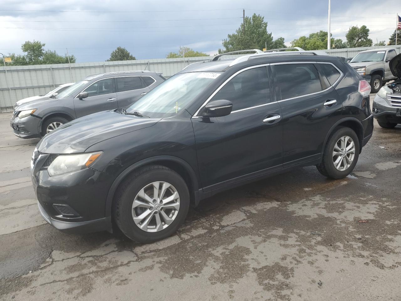 KNMAT2MT5FP516219 2015 NISSAN ROGUE - Image 1