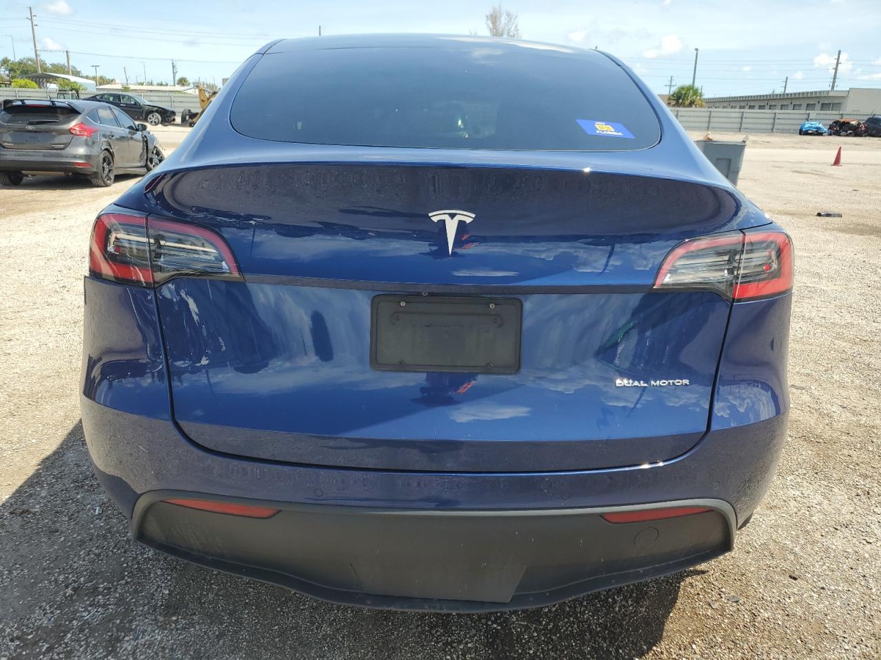 5YJYGDEE1MF114171 2021 Tesla Model Y