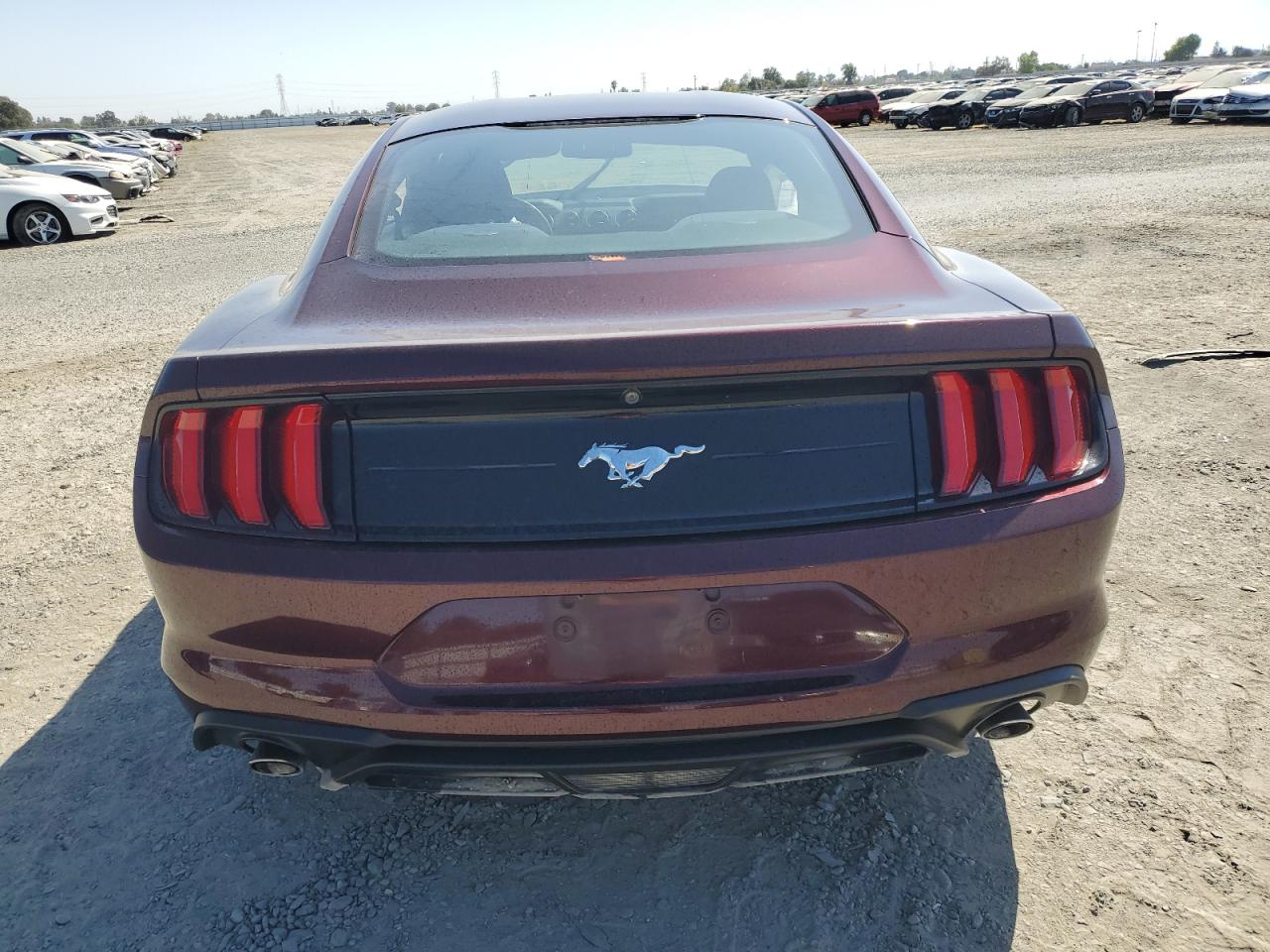 2018 Ford Mustang VIN: 1FA6P8TH8J5172759 Lot: 73187344