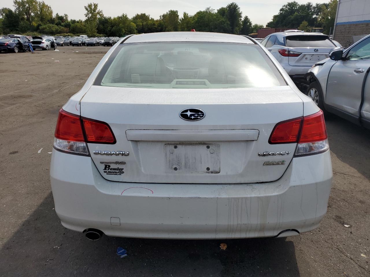 2011 Subaru Legacy 2.5I VIN: 4S3BMBA6XB3238287 Lot: 71610254