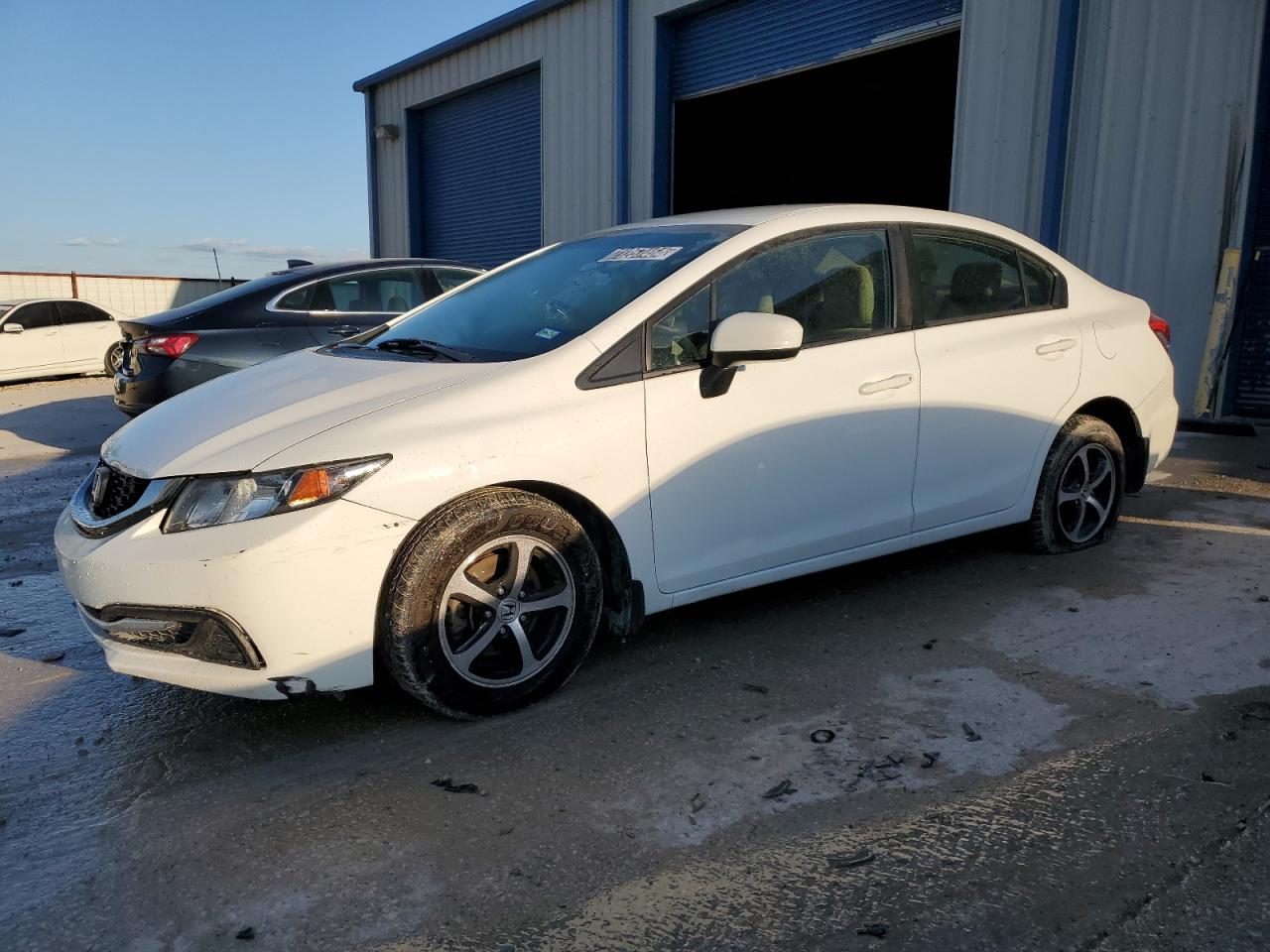 19XFB2F79FE278268 2015 HONDA CIVIC - Image 1