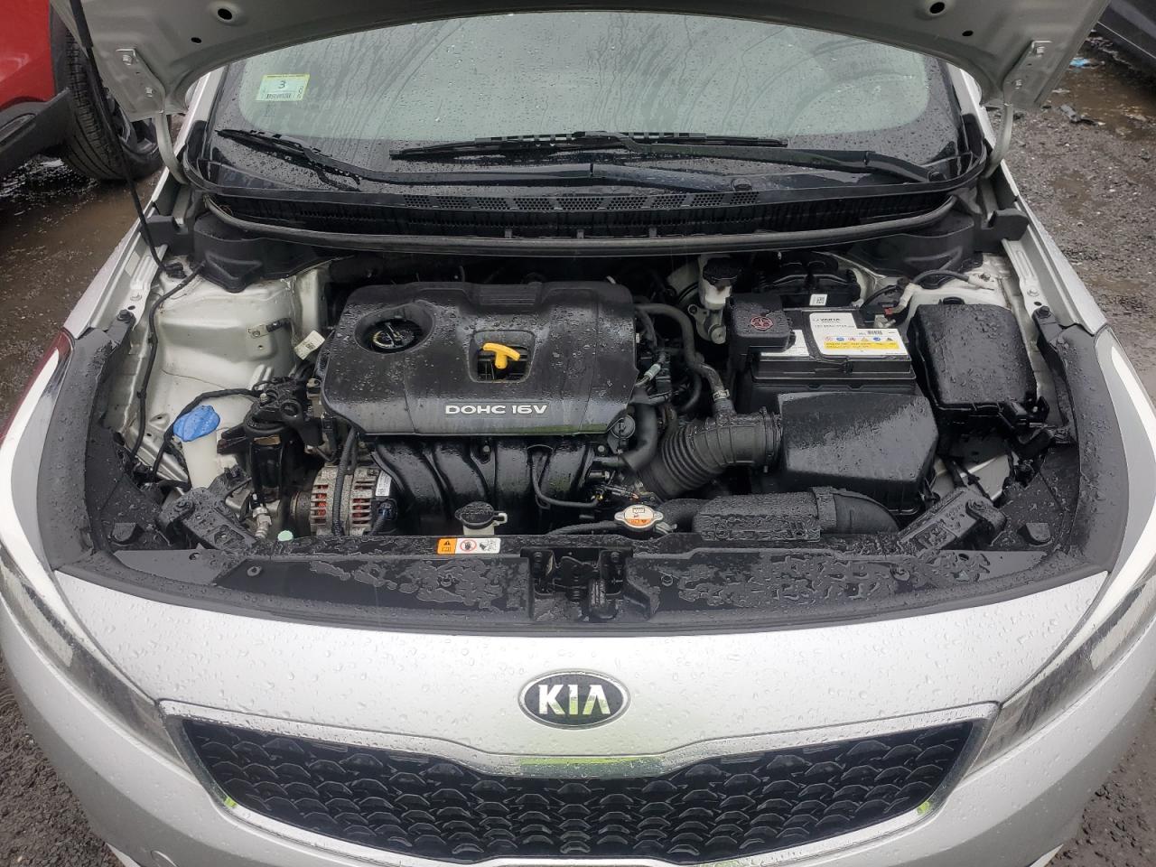 3KPFK4A71JE280608 2018 Kia Forte Lx