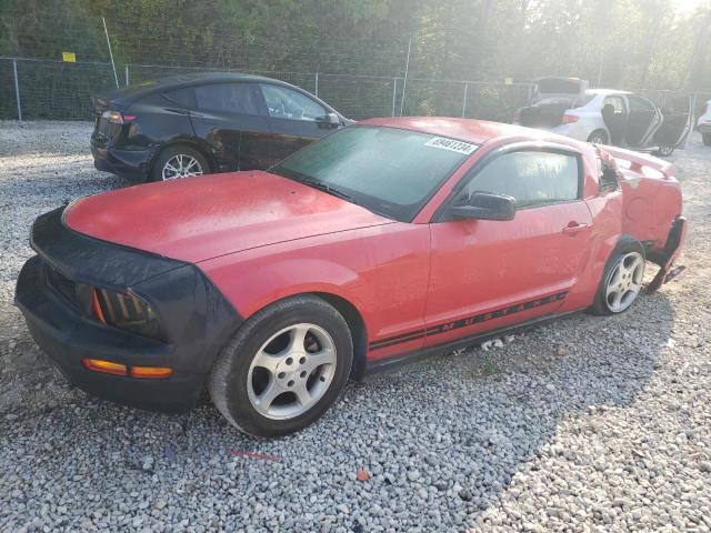 2005 Ford Mustang 