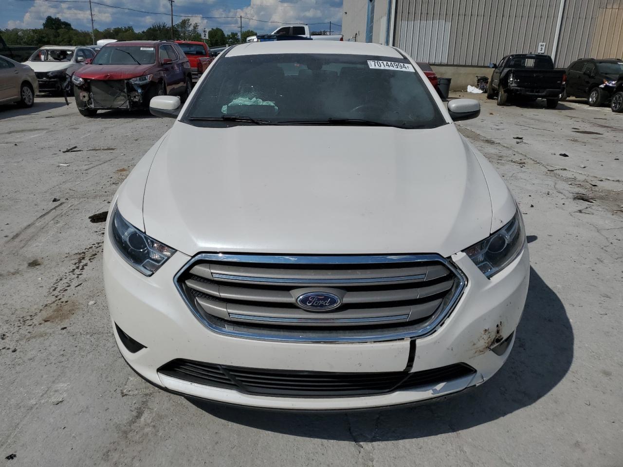 2018 Ford Taurus Sel VIN: 1FAHP2E84JG130984 Lot: 70144994