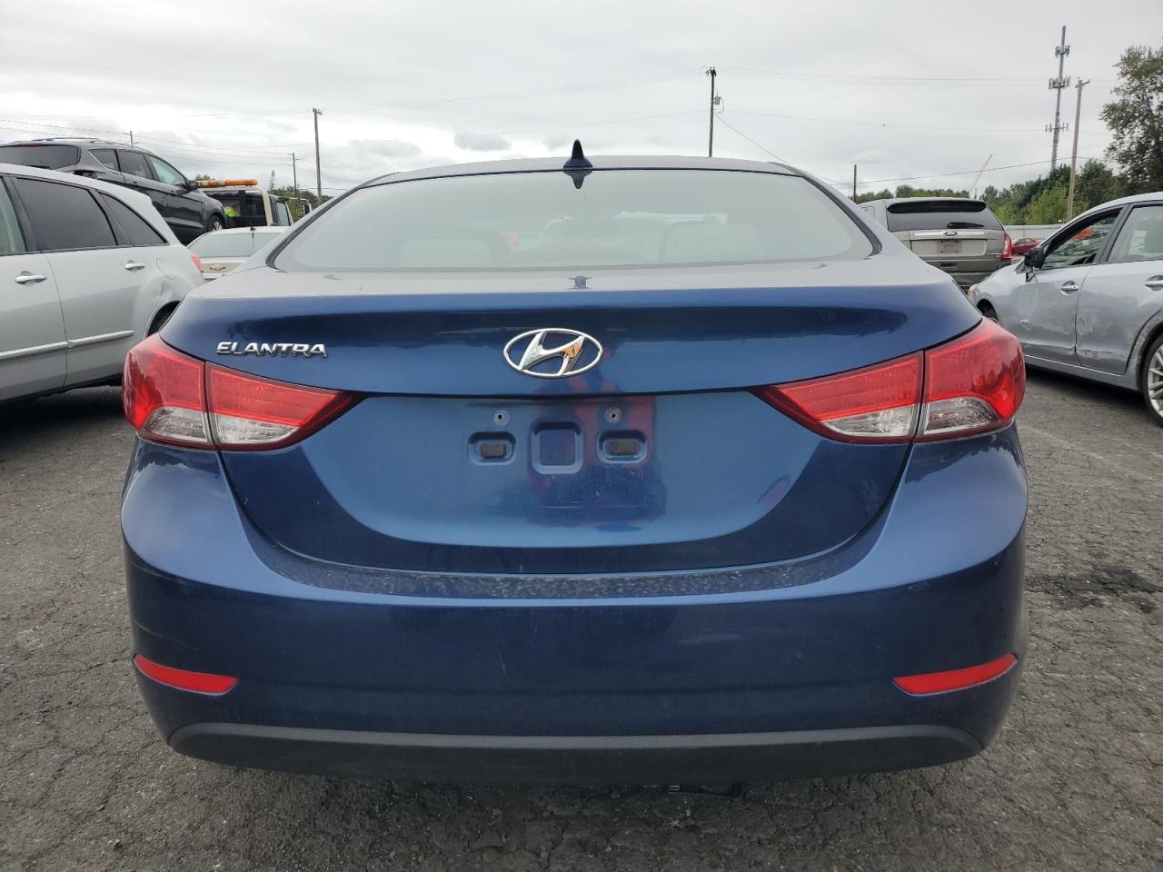 2015 Hyundai Elantra Se VIN: 5NPDH4AE0FH647831 Lot: 72068994