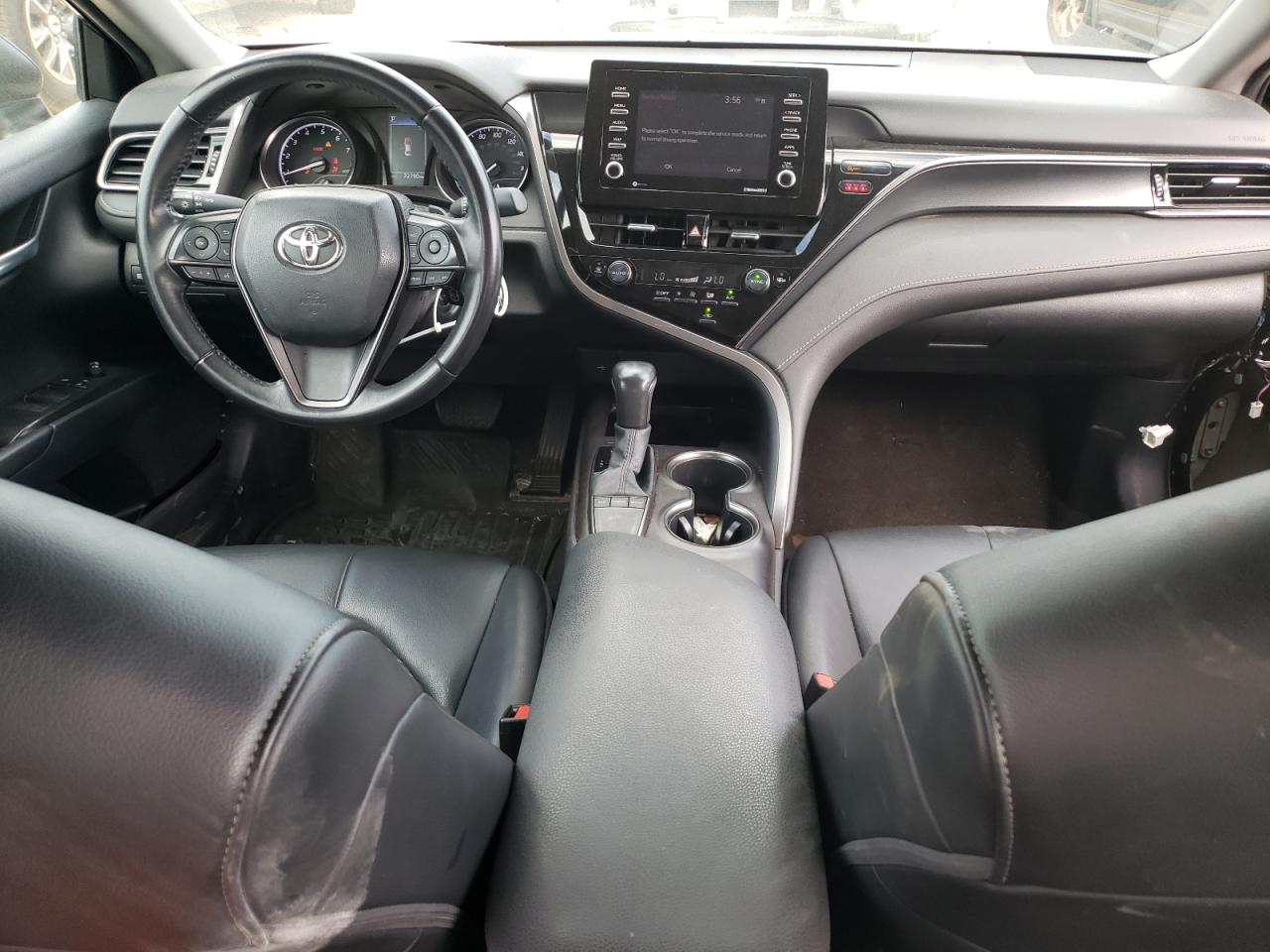2022 Toyota Camry - Image 8