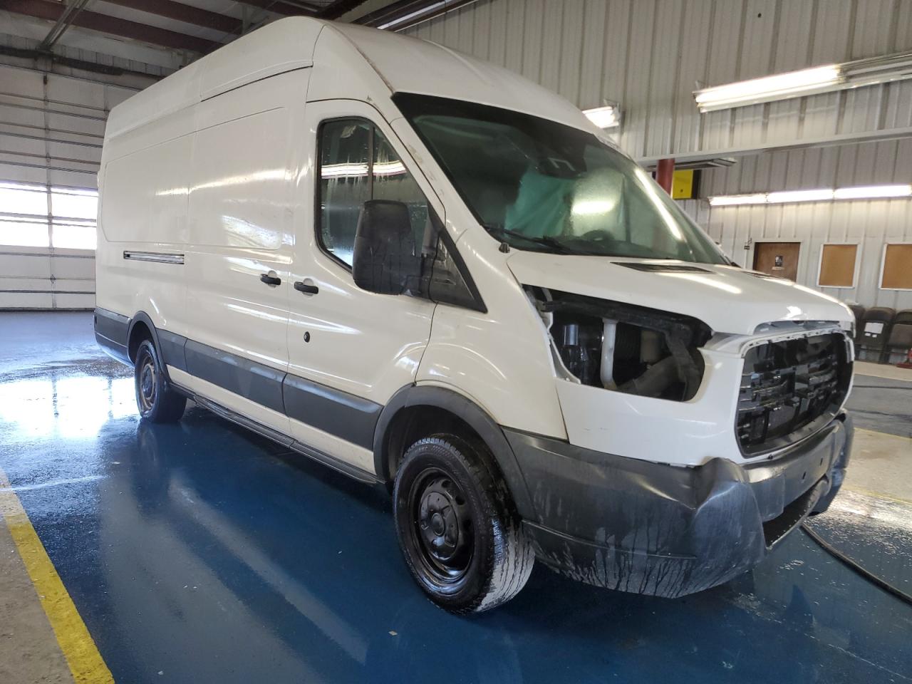 VIN 1FTYR3XM2HKB18702 2017 FORD TRANSIT no.4