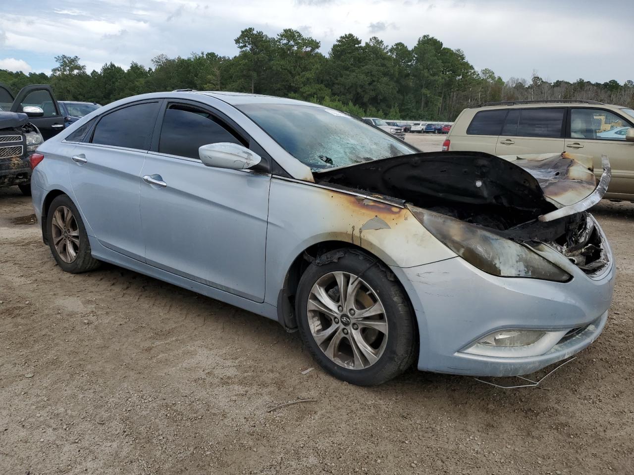 2013 Hyundai Sonata - Image 4
