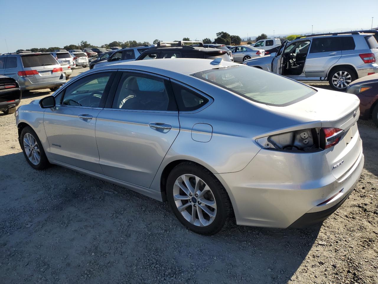 3FA6P0MUXKR255850 2019 FORD FUSION - Image 2