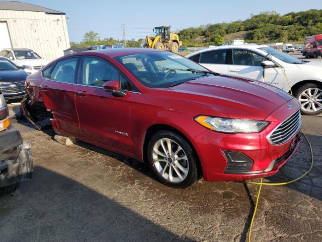  FORD FUSION 2019 Czerwony