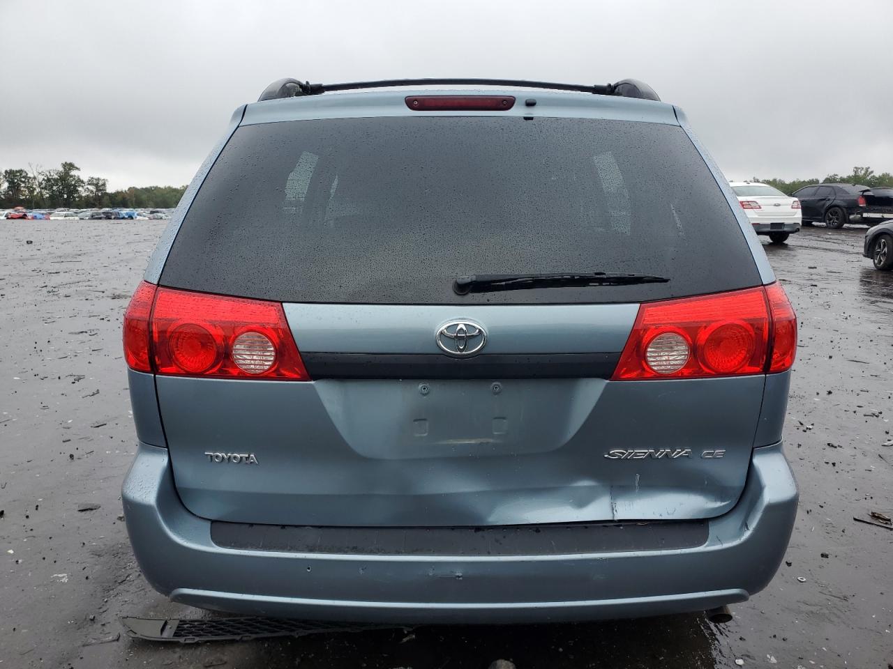 2010 Toyota Sienna Ce VIN: 5TDKK4CC5AS306271 Lot: 73543034