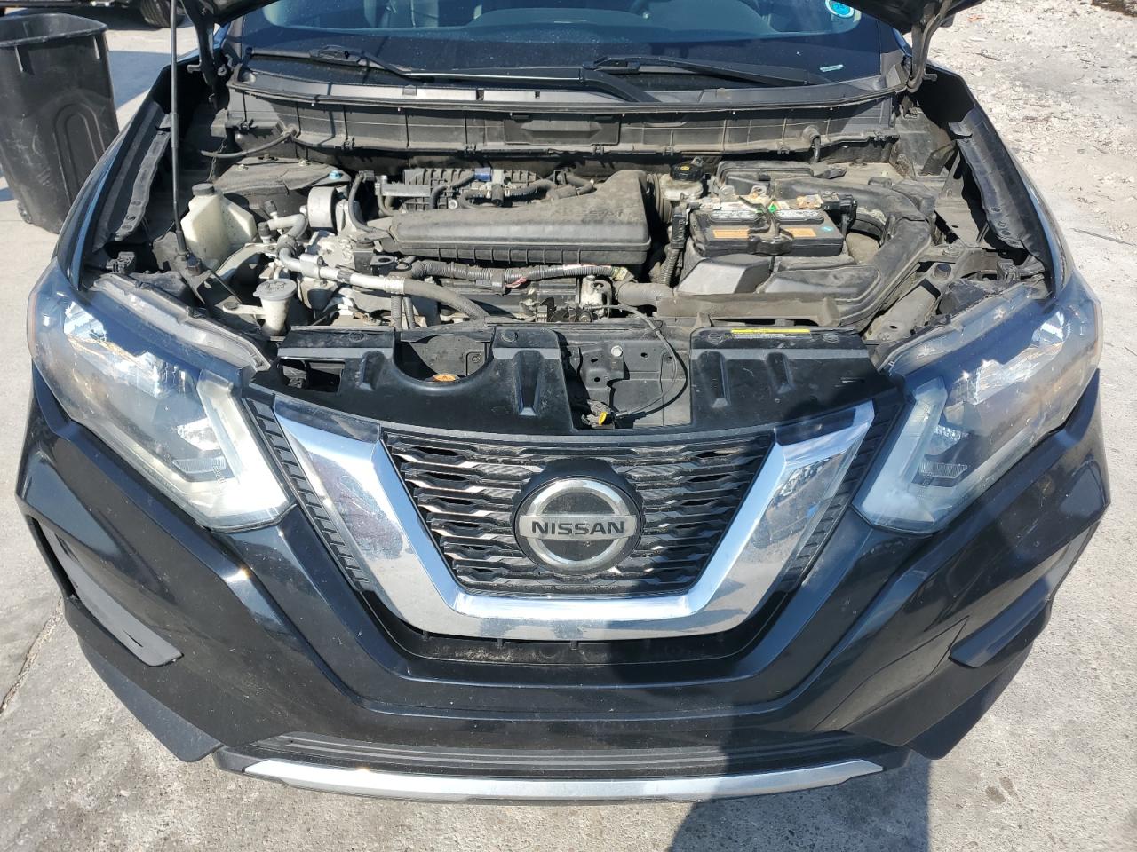 5N1AT2MTXJC797283 2018 Nissan Rogue S