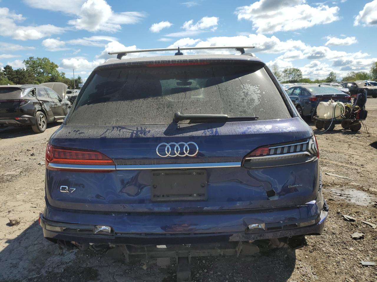 WA1LJAF76MD023425 2021 Audi Q7 Premium Plus