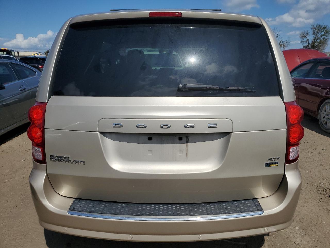 2C4RDGCG3GR234517 2016 Dodge Grand Caravan Sxt