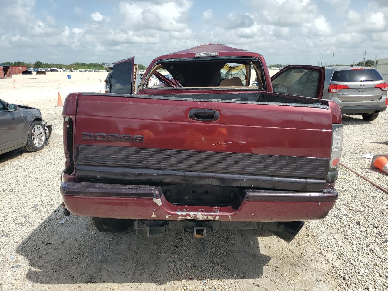 1B7KC236X1J274359 2001 Dodge Ram 2500