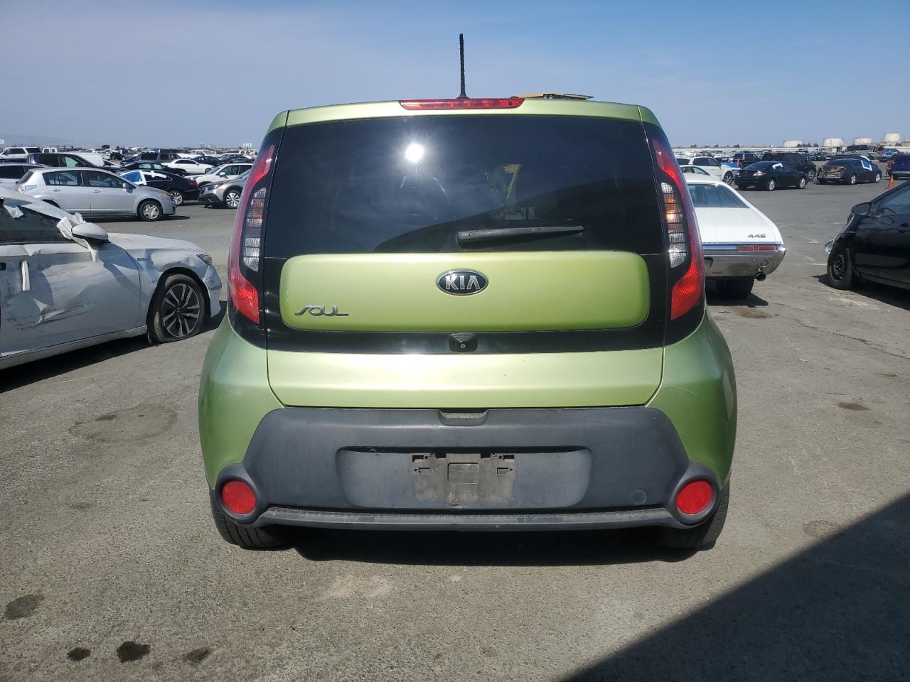 KNDJP3A56F7754869 2015 Kia Soul +