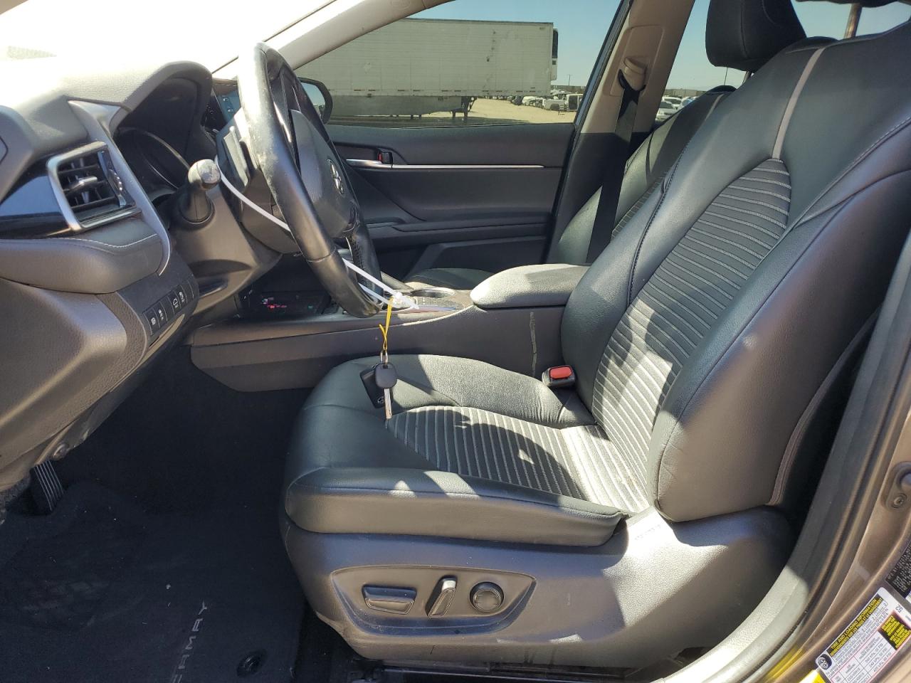 2022 Toyota Camry - Image 7