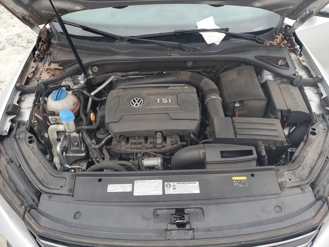 1VWAT7A31HC012436 2017 Volkswagen Passat S