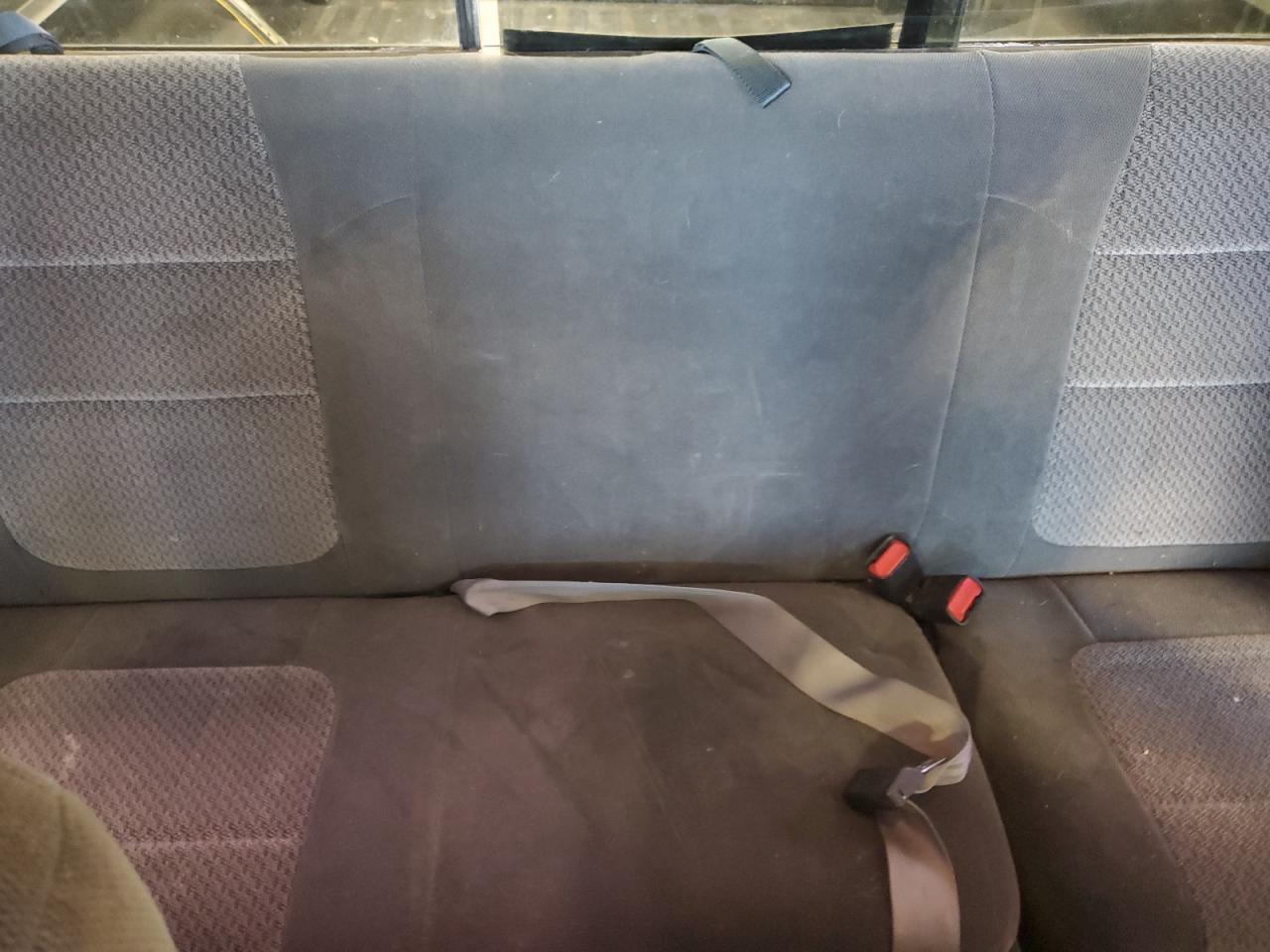 2002 Ford F250 - Image 10