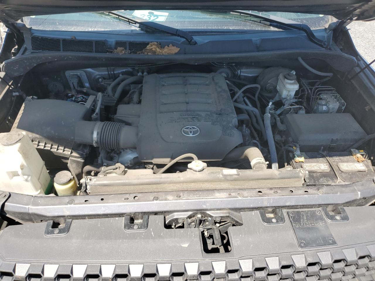 5TFDY5F14JX761193 2018 Toyota Tundra Crewmax Sr5