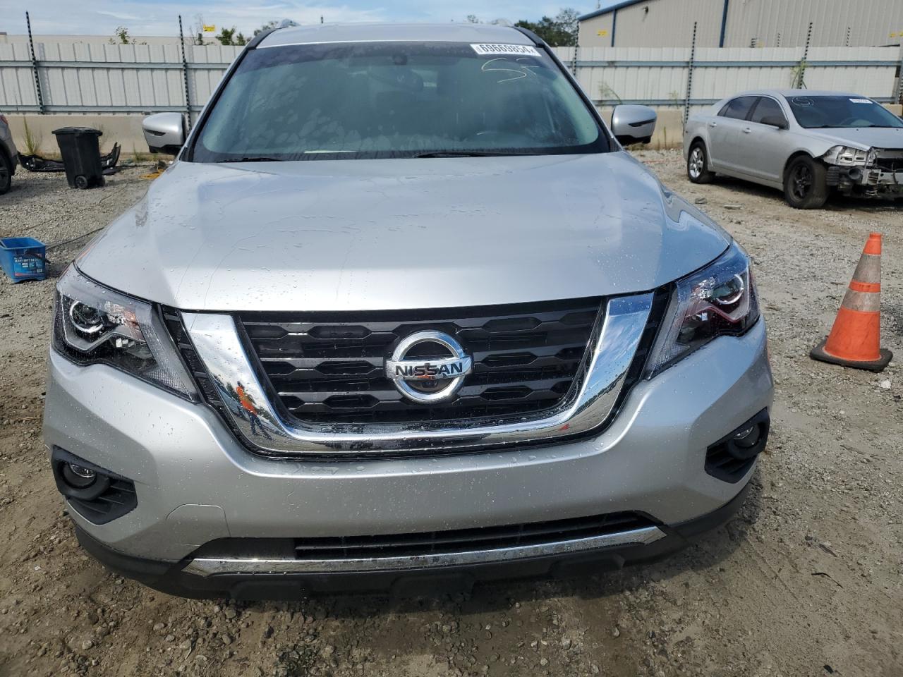 2018 Nissan Pathfinder S VIN: 5N1DR2MM9JC642082 Lot: 69669854