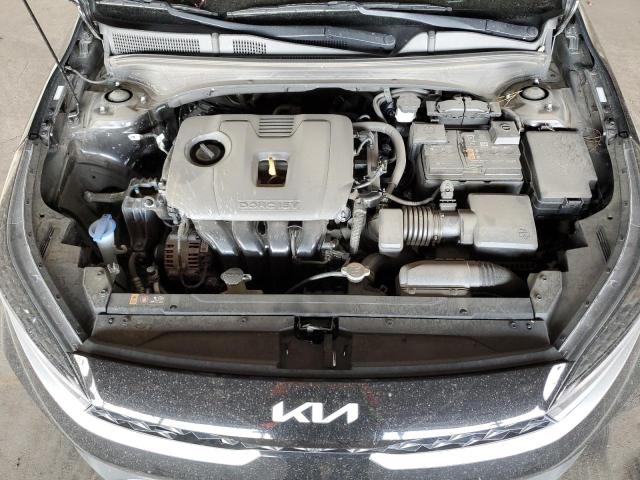 3KPF24AD0PE550801 Kia Forte LX 11