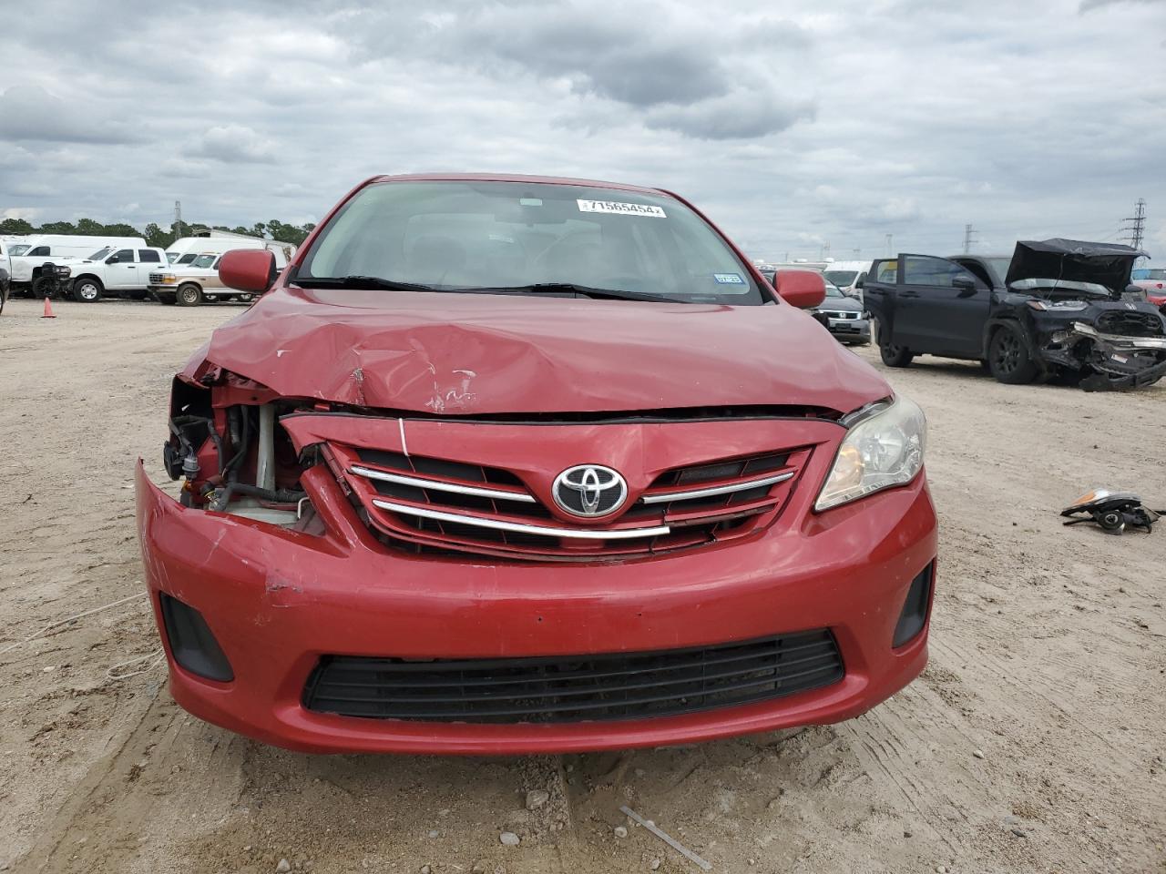 VIN 5YFBU4EE5DP188700 2013 TOYOTA COROLLA no.5