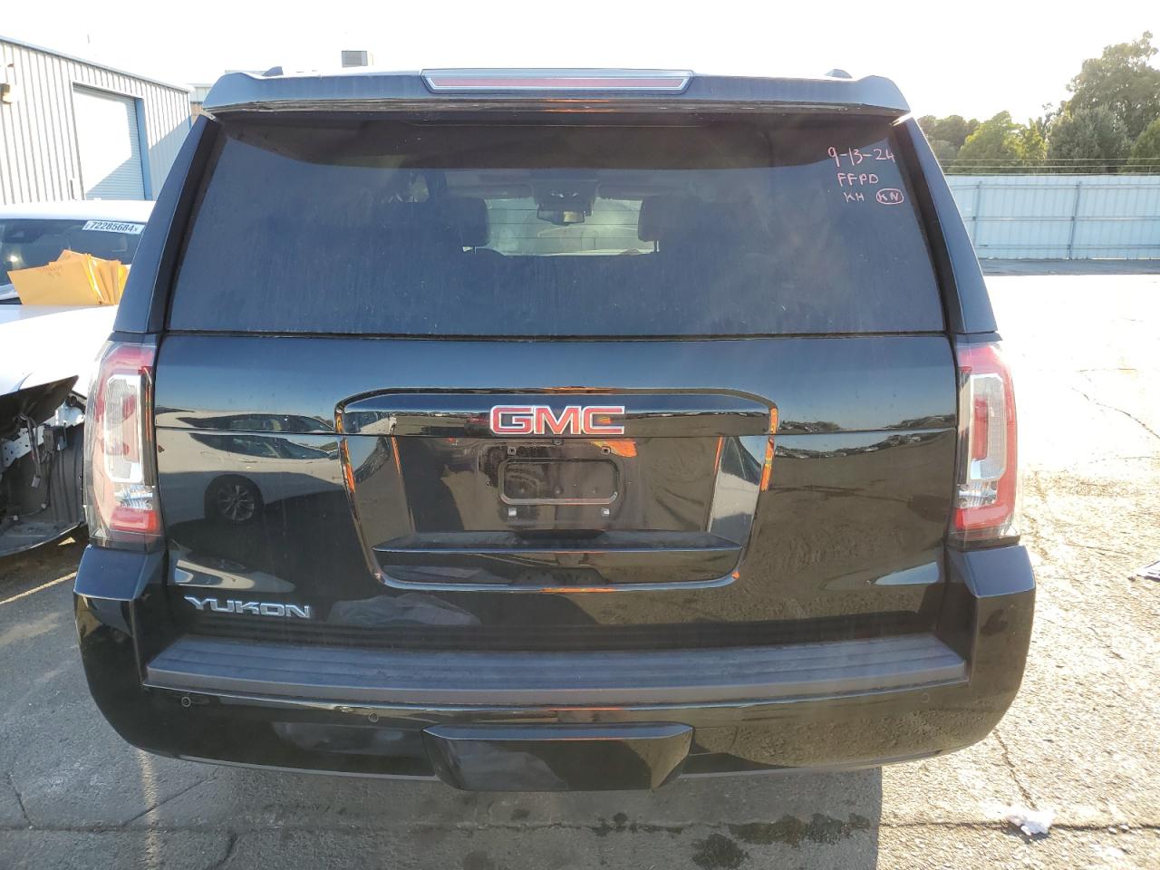 VIN 1GKS2BKC5LR235360 2020 GMC YUKON no.6