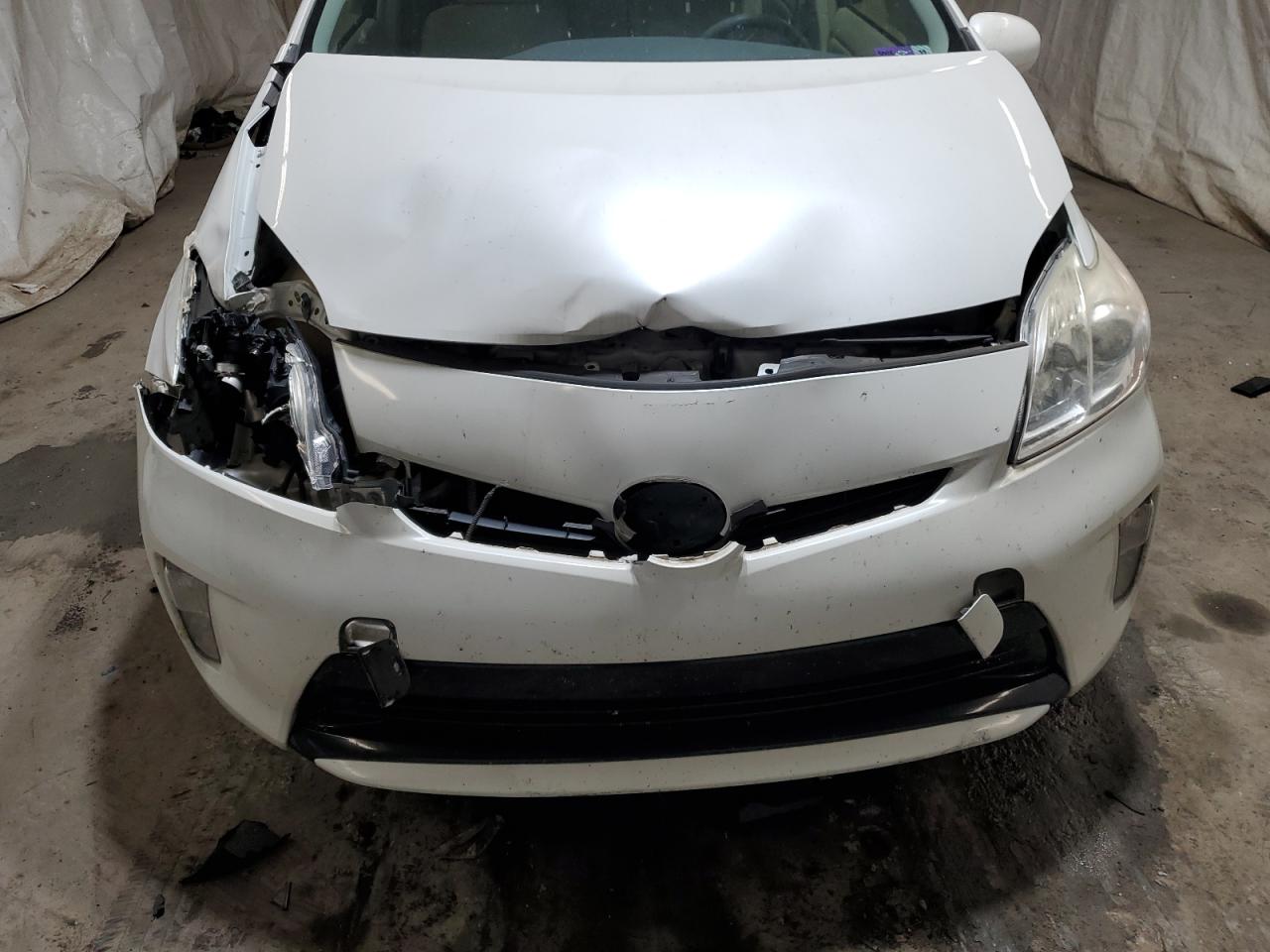 JTDKN3DU9E0392279 2014 Toyota Prius