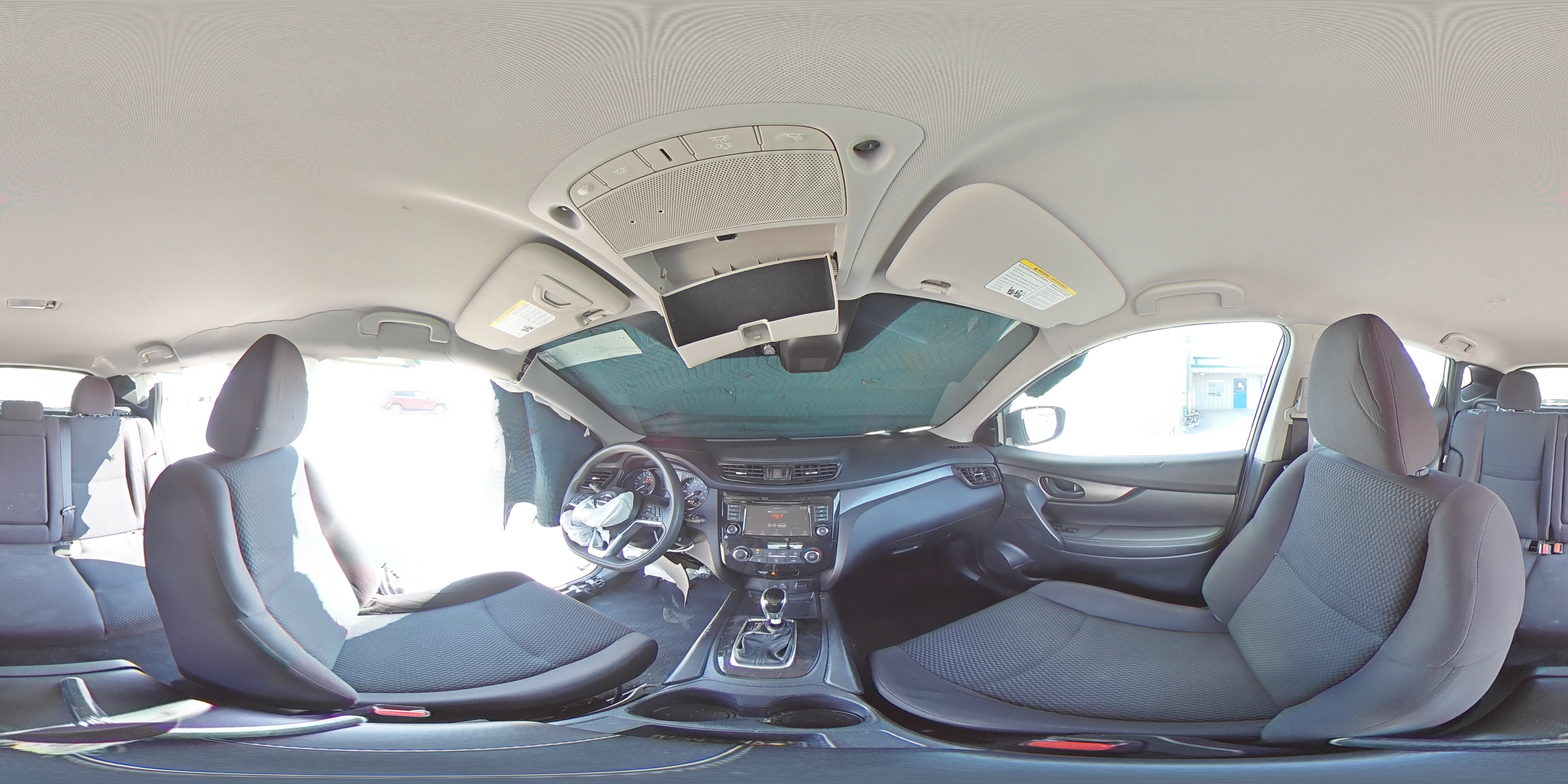 2021 Nissan Rogue - Image 13