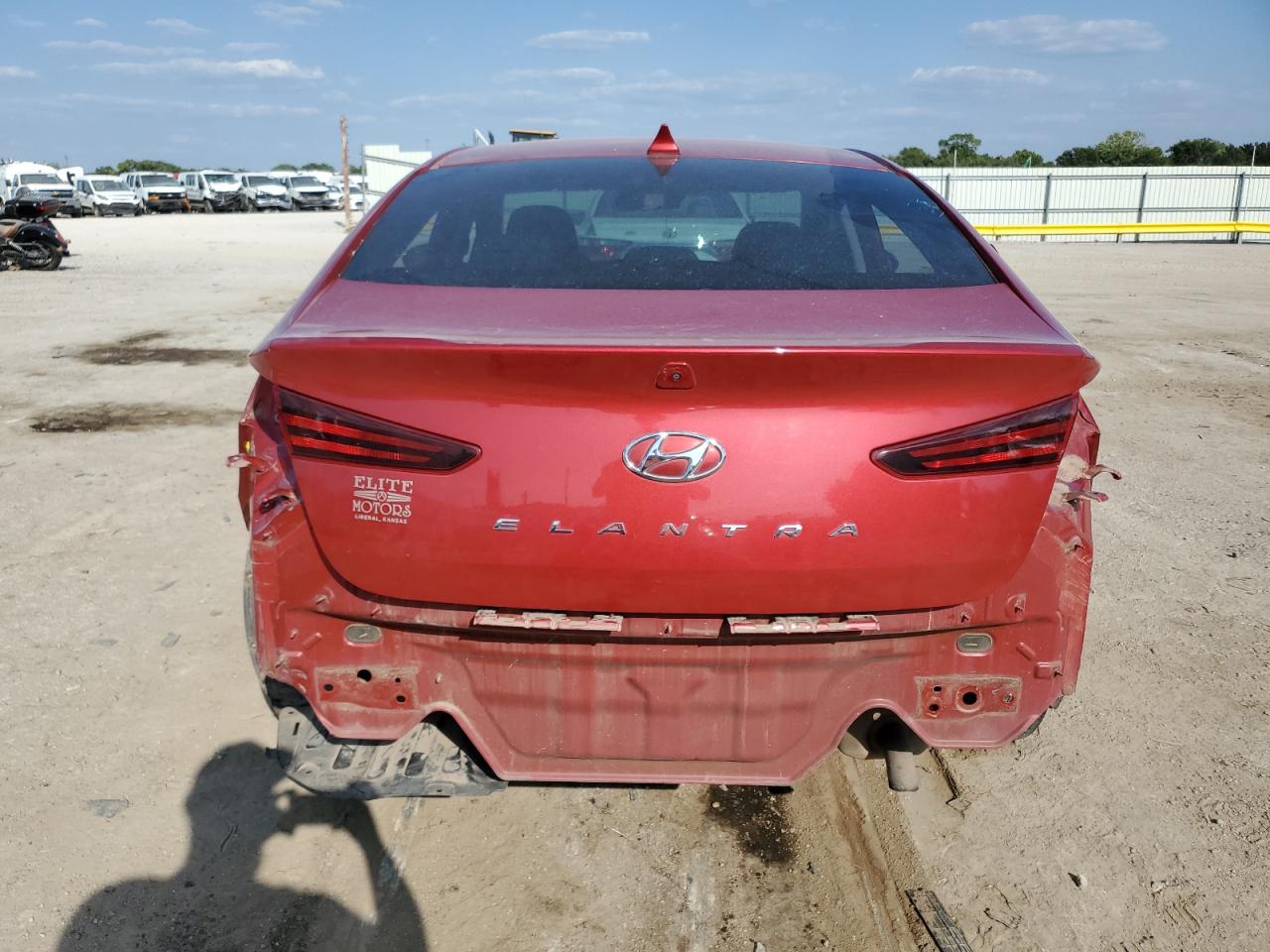 5NPD84LF0KH406481 2019 Hyundai Elantra Sel