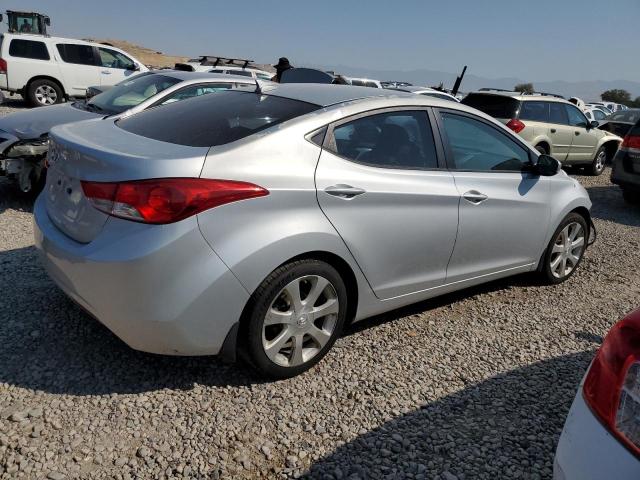  HYUNDAI ELANTRA 2013 Srebrny