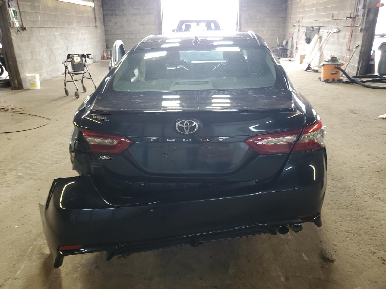 VIN 4T1BZ1HK1JU505237 2018 TOYOTA CAMRY no.6