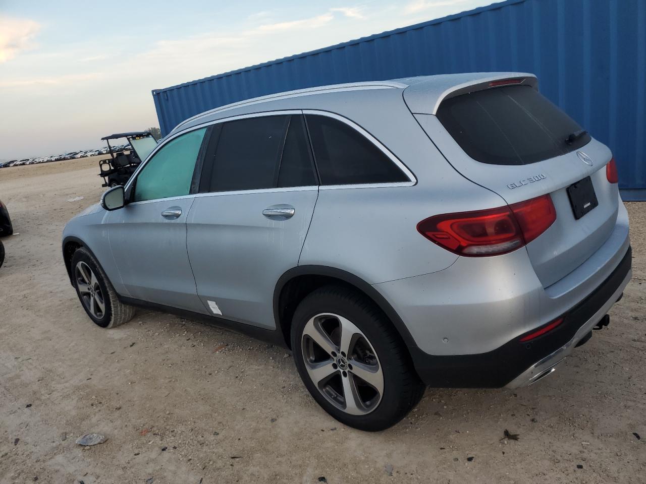 W1N0G8DBXMF977227 2021 MERCEDES-BENZ GLC - Image 2