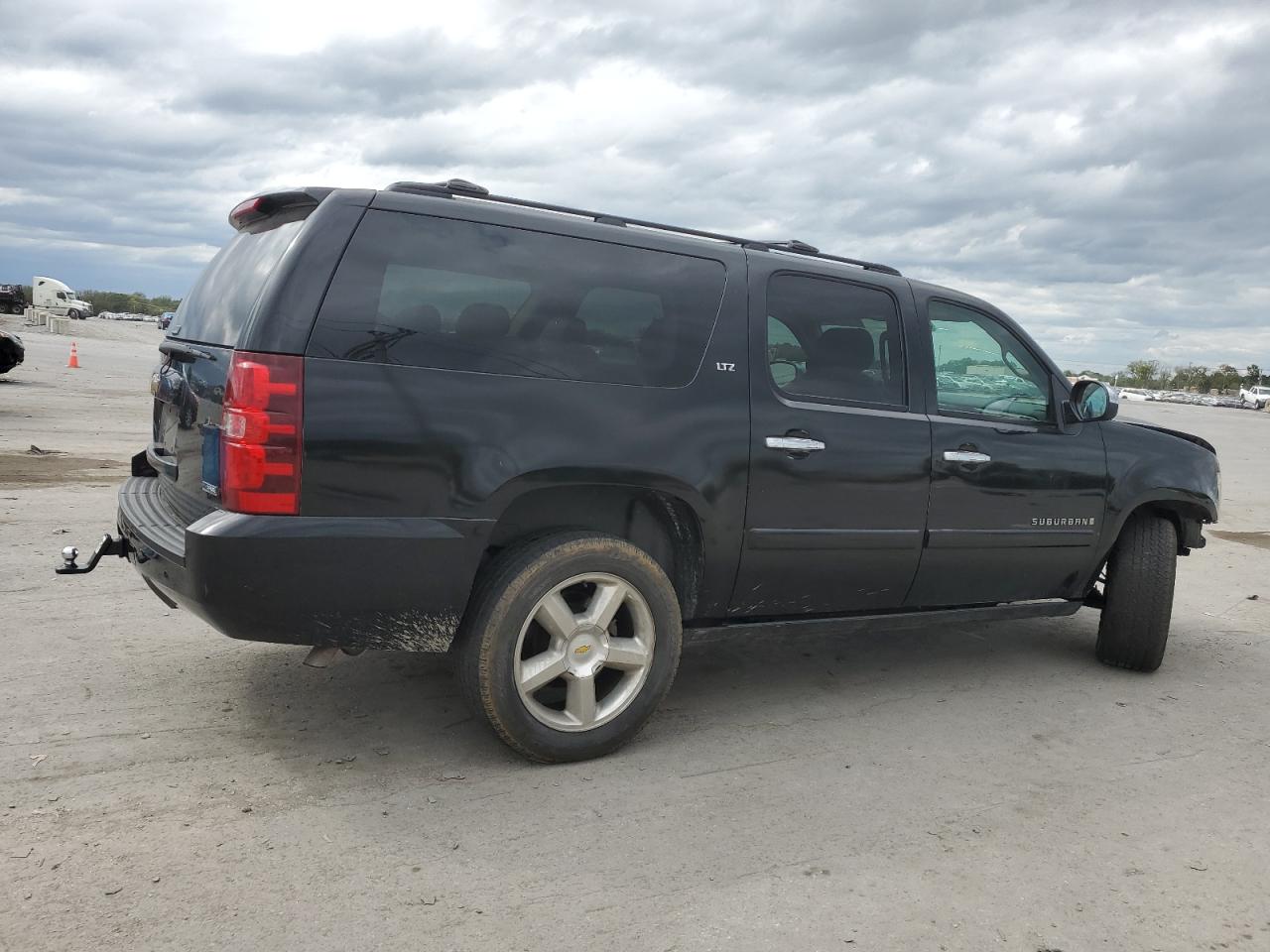 3GNFC16058G207836 2008 Chevrolet Suburban C1500 Ls