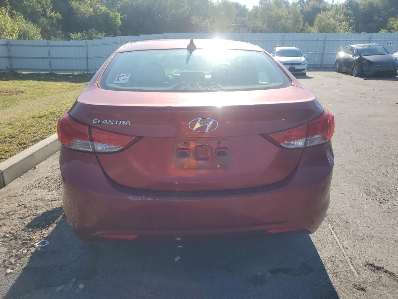 2013 Hyundai Elantra Gls VIN: 5NPDH4AE2DH266155 Lot: 70165714