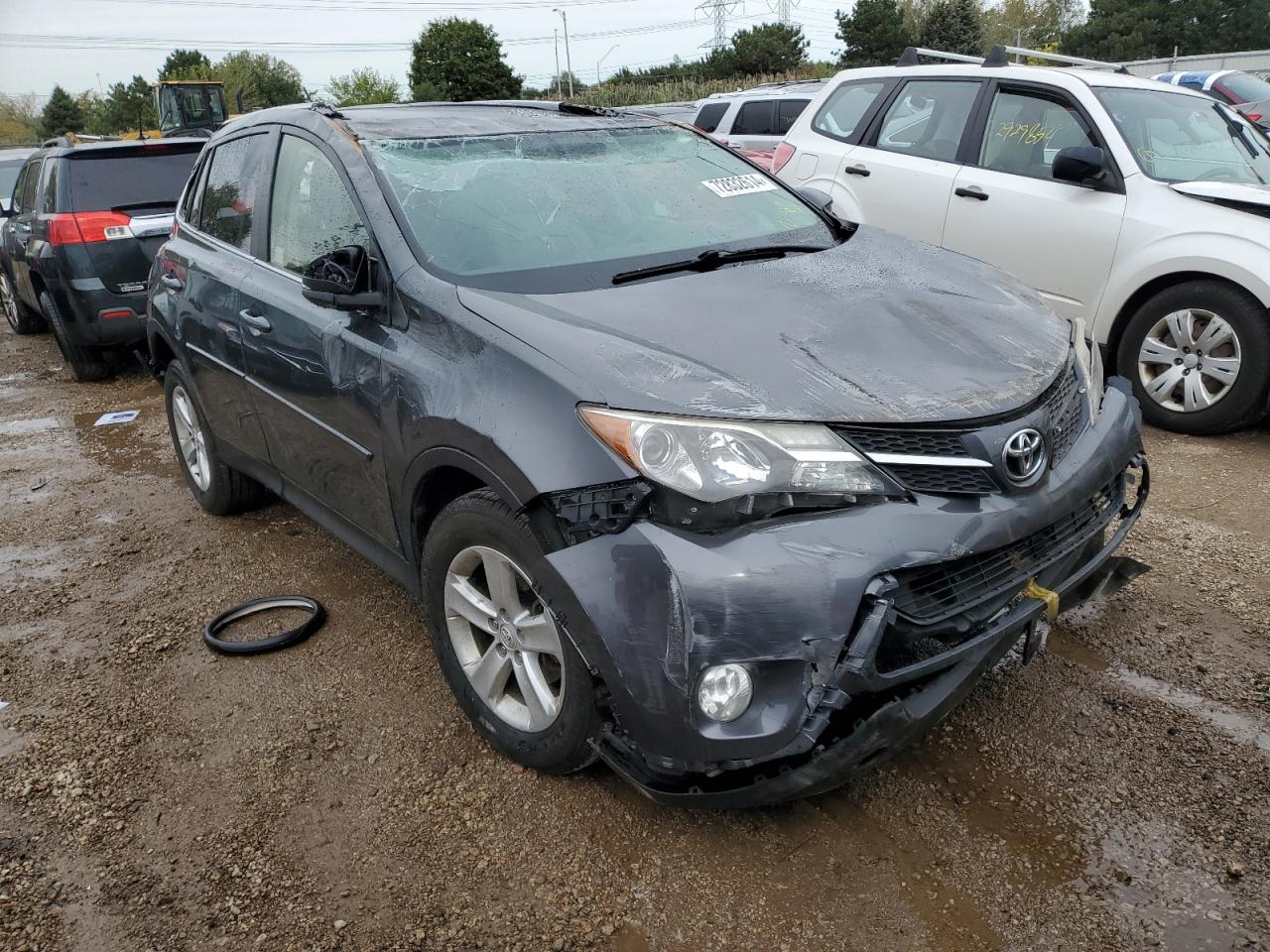 VIN JTMRFREV3DD024855 2013 TOYOTA RAV4 no.4