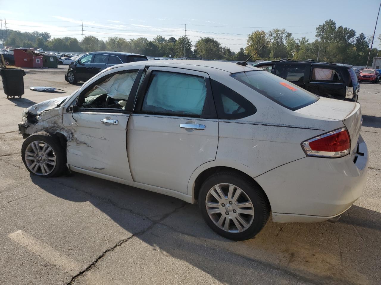 2011 Ford Focus - Image 2