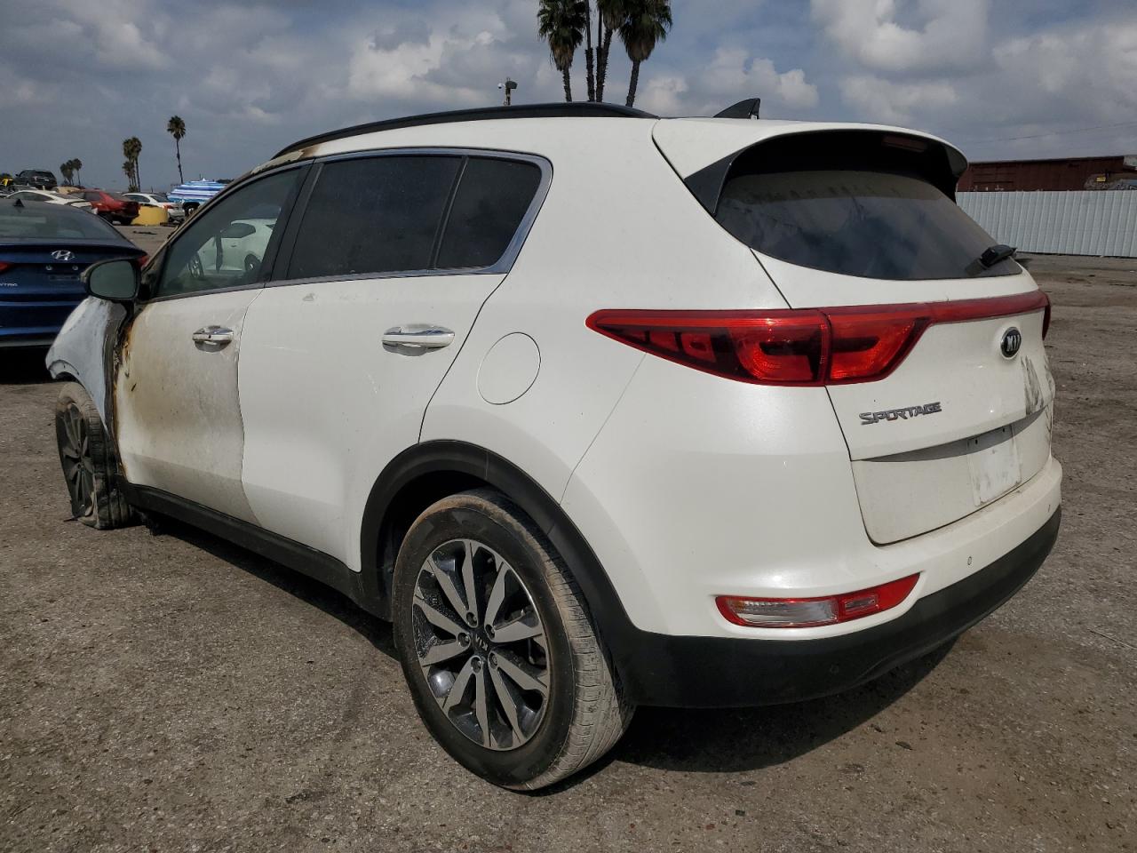 2018 Kia Sportage - Image 2