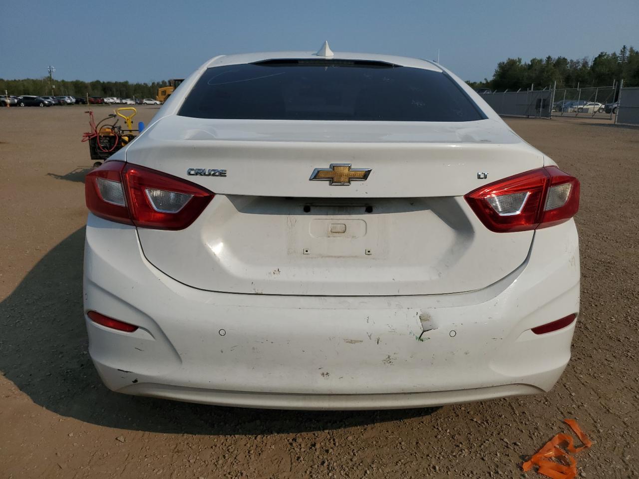 1G1BE5SM5J7172887 2018 Chevrolet Cruze Lt