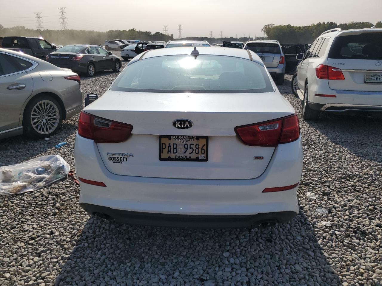 2015 Kia Optima Lx VIN: KNAGM4A75F5643491 Lot: 70896114