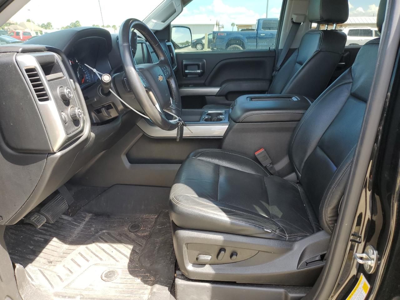 3GCUKREC3JG538563 2018 Chevrolet Silverado K1500 Lt