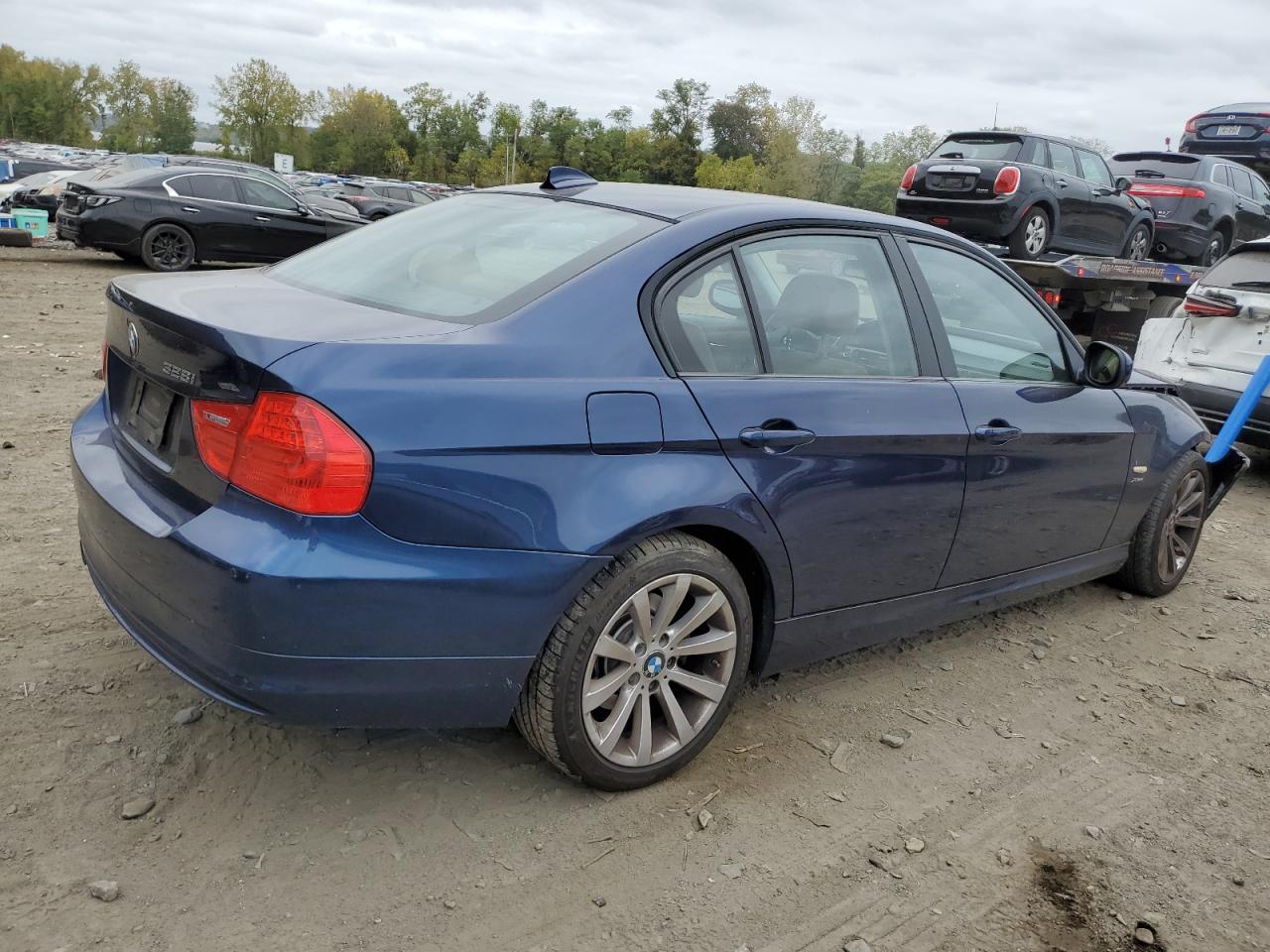 2011 BMW 3er - Image 3