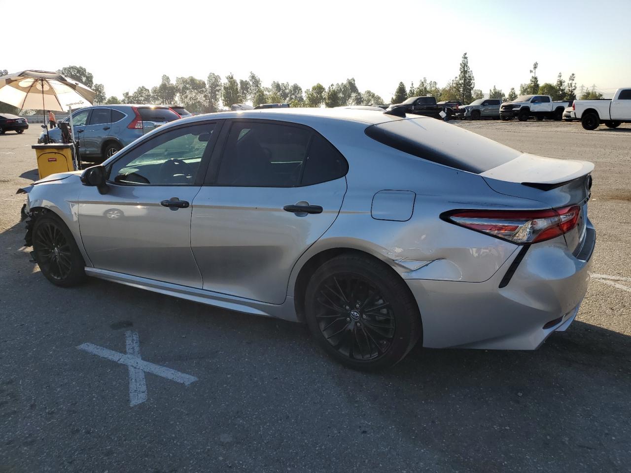 4T1B11HK7KU257228 2019 TOYOTA CAMRY - Image 2