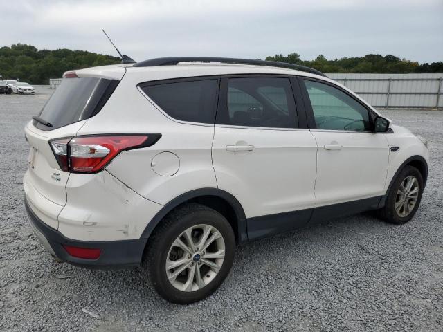  FORD ESCAPE 2018 Белы