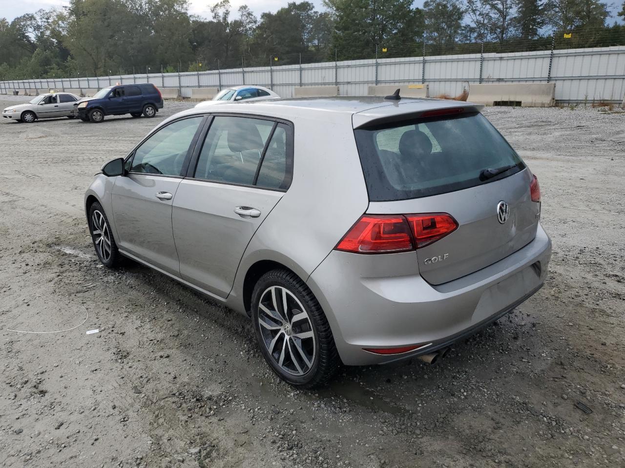 3VW217AUXFM030139 2015 VOLKSWAGEN GOLF - Image 2