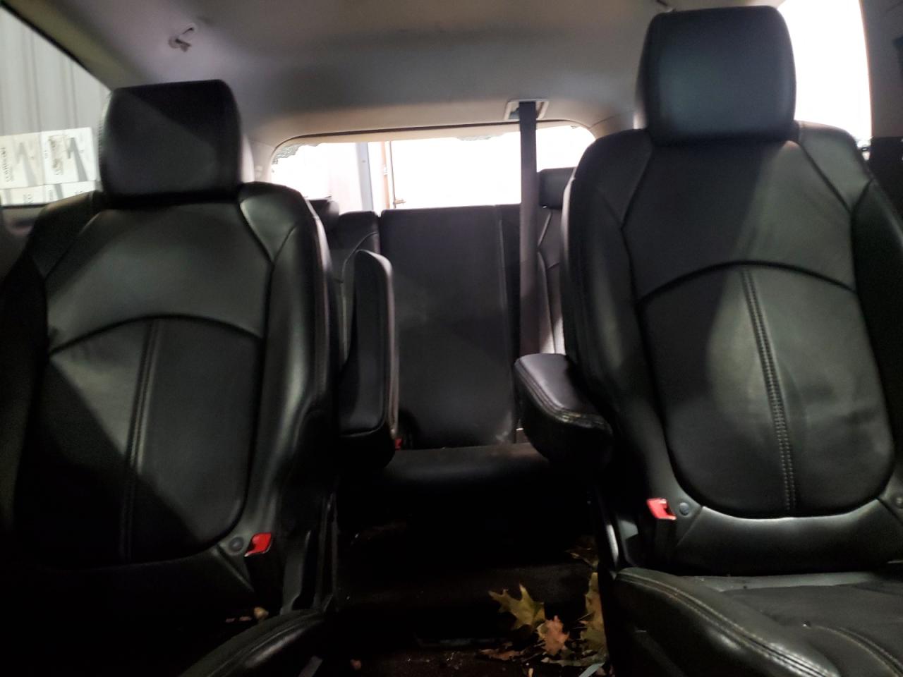 2014 Chevrolet Traverse Lt VIN: 1GNKVHKD8EJ333029 Lot: 70201184