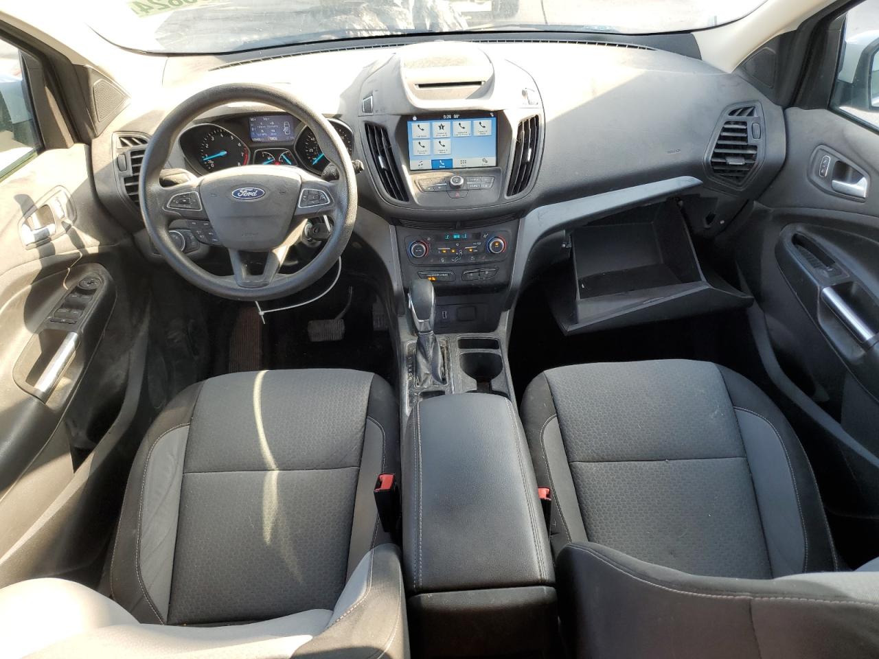 1FMCU9GD7JUC69987 2018 Ford Escape Se