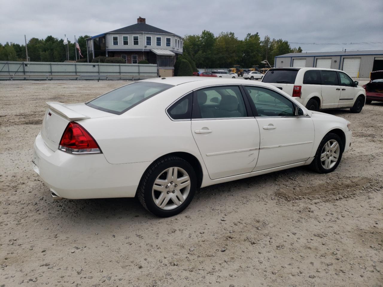 2008 Chevrolet Impala - Image 3